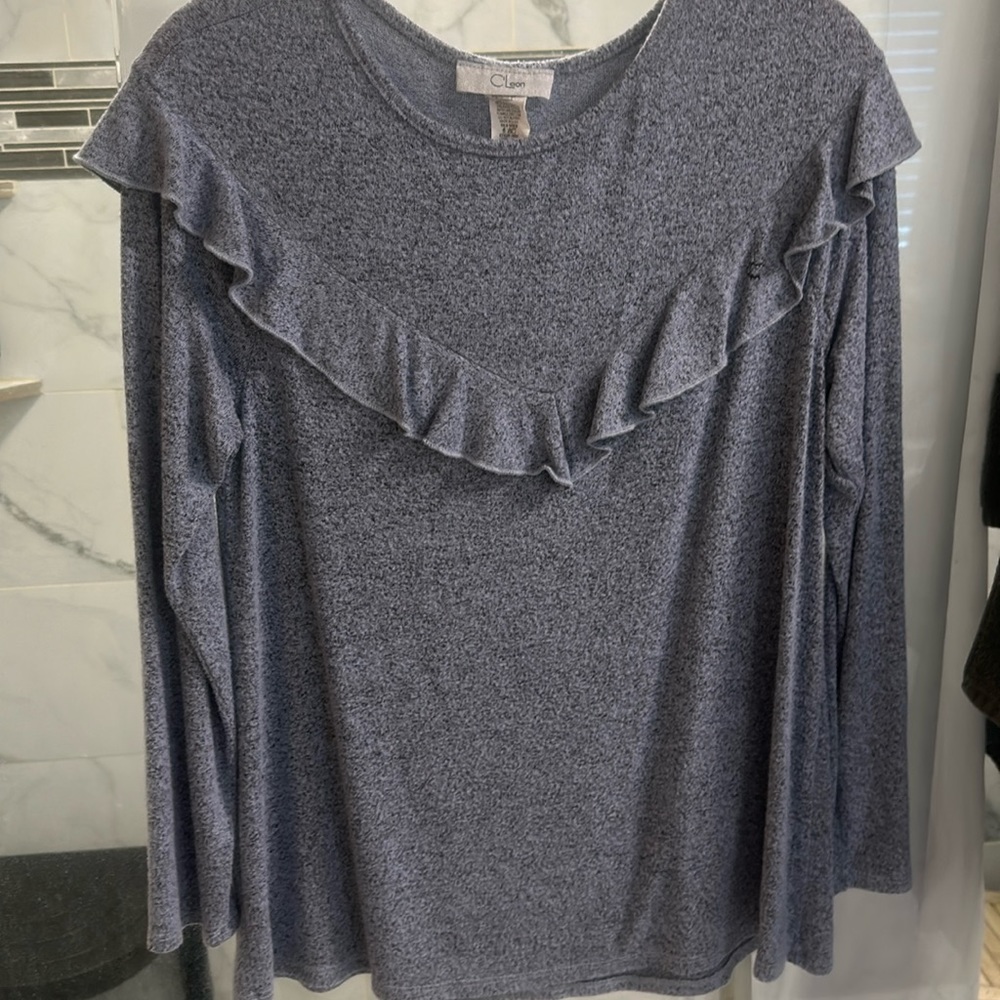 C’Leon Top size large
